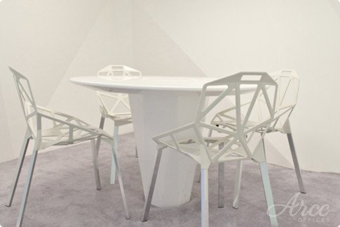 Office: MYP Centre, #11-00, Singapore, 49910
