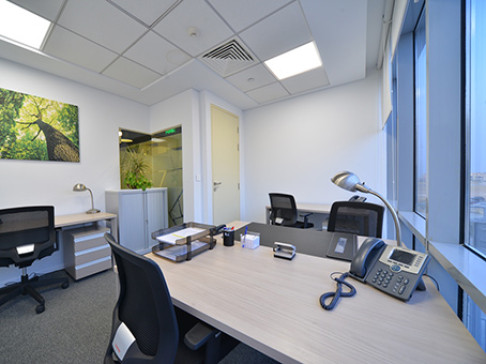 Office: Financial Center, 1st Floor, Red-Con Building, New Cairo