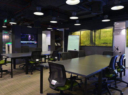 Office: Financial Center, 1st Floor, Red-Con Building, New Cairo