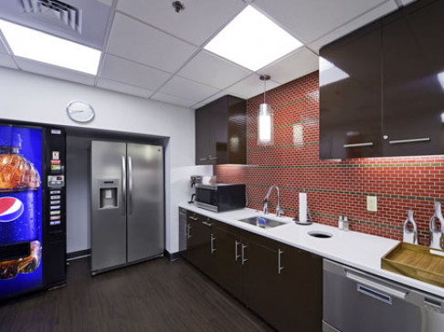 Office: New Hampshire, One Tara Boulevard, 1 Tara Boulevard, Nashua, NH 3062