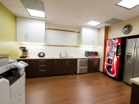 Office: New Jersey, Business Park, 20 Commerce Drive, Cranford, NJ 7016