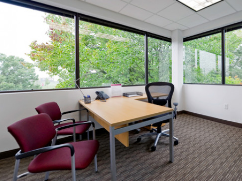 Office: New Jersey, 100 Horizon Center Blvd, Hamilton, NJ 8691