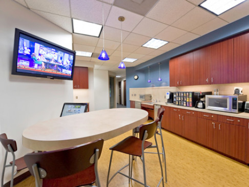 Office: New Jersey, Forrestal Village, Princeton, NJ 8540