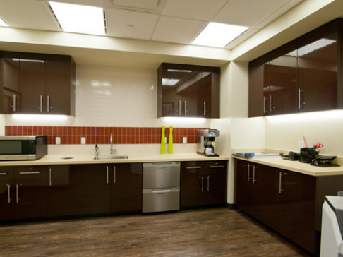 Office: New Jersey, Riverview Drive, 999 Riverview Drive, Totowa, NJ 7512