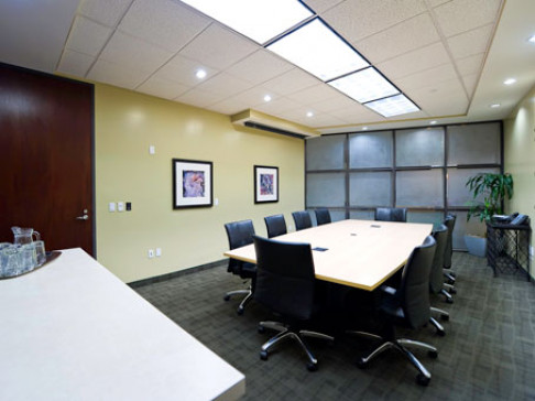 Office: New Mexico, Two Park Square Center, 6565 Americas Parkway NE, Albuquerque, NM 87110