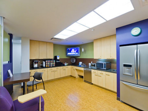 Office: New York, Midtown Manhattan, 415 Madison Avenue, New York City, NY 10017