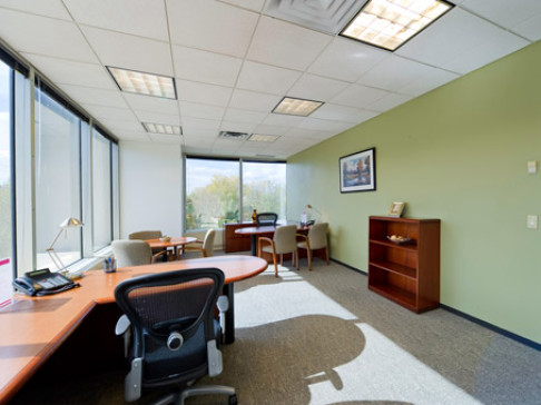Office: New York, 520 White Plains Road, Tarrytown, NY 10591