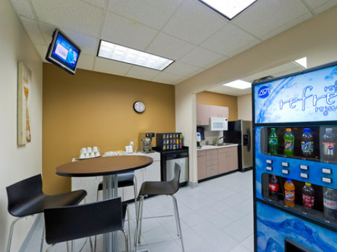 Office: New York, Williamsville -, North Towns, 300 International Drive, Buffalo, NY 14221