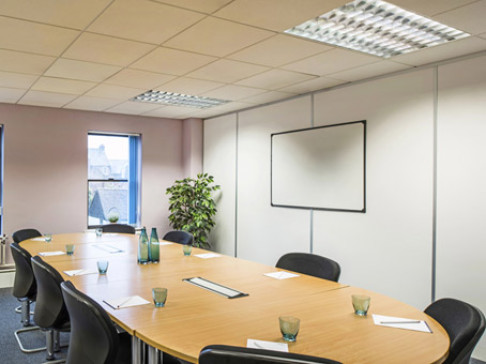 Office: Oxford House, Newbury, RG14 1JB