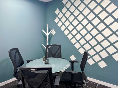Office: Merdivenköy Mahallesi Bora Sokak No:1, Istanbul, 34732