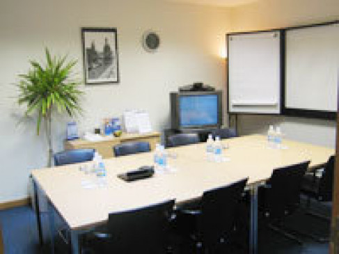 Office: Nile City, Cairo