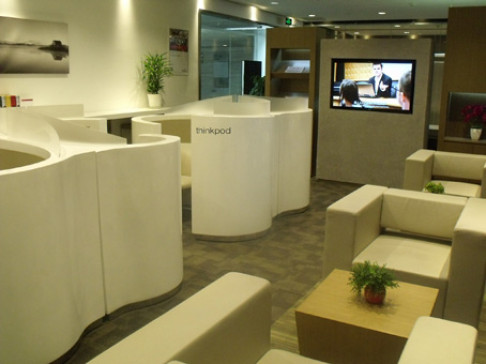 Office: Life, 18 F, Life Tower, Ningbo, 315010