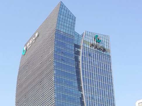 Office: Life, 18 F, Life Tower, Ningbo, 315010