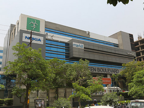 Noida, Sec 62 - Green Boulevard