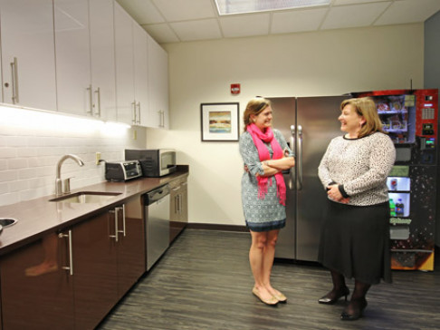 Office: North Carolina, Regency Office Suites Plus, 2500 Regency Parkway, Cary, NC 27518