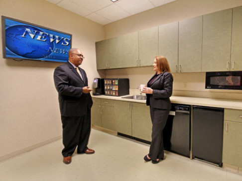 Office: North Carolina, Weston Parkway Office Suites Plus, 1000 Centre Green Way, Cary, NC 27513