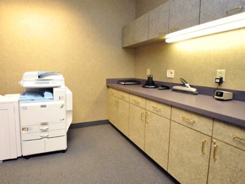 Office: North Carolina, Tyvola Office Suites Plus, 6047 Tyvola Glen Circle, Charlotte, NC 28217