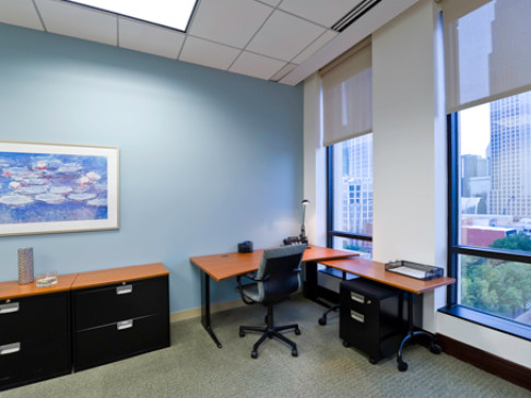 Office: North Carolina - Uptown, 401 North Tryon Street, Charlotte, NC 28202