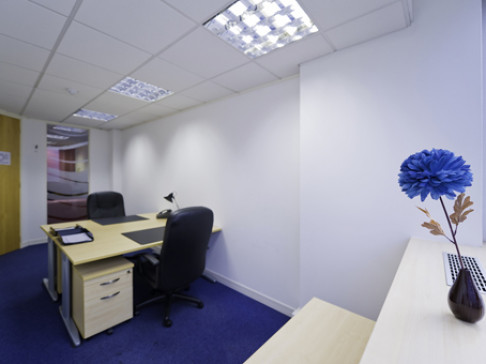 Office: City Centre, 6th Floor City Gate East, Nottingham, NG1 5FS