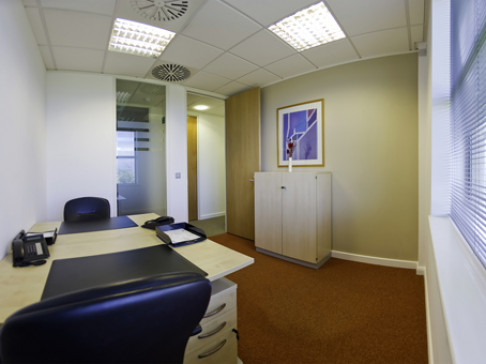 Office: Nottingham East Midlands Airport, Herald Way, Castle Donington, DE74 2TZ