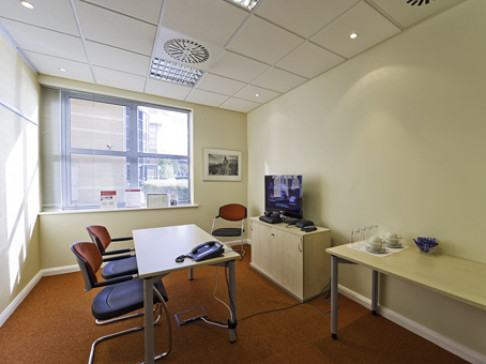 Office: Nottingham East Midlands Airport, Herald Way, Castle Donington, DE74 2TZ