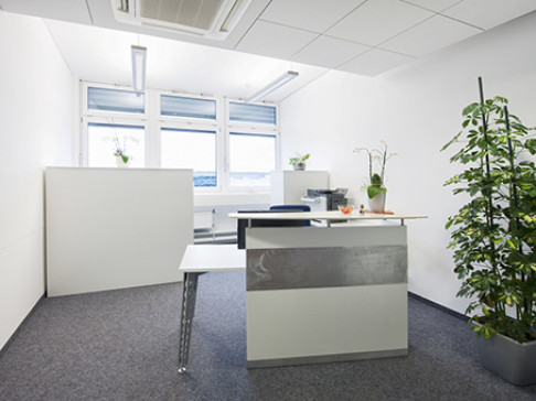 Office: Nuremberg Airport, 3rd + 4th floor, Nuremberg, 90411