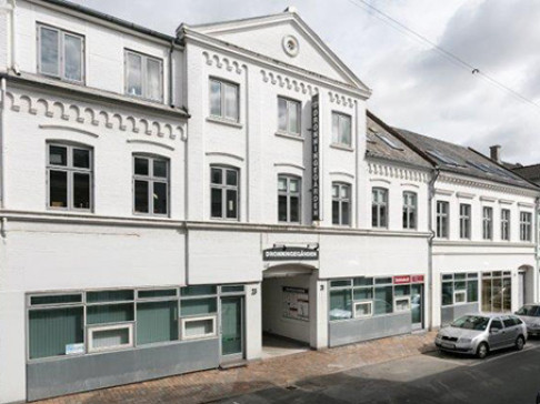 Office: Dronningeg&aring;rden, Dronningensgade 23, Odense, 5000