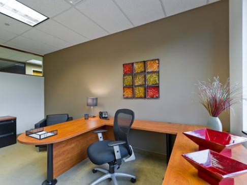 Office: Ohio, 6100 Oak Tree Boulevard, Independence, OH 44131