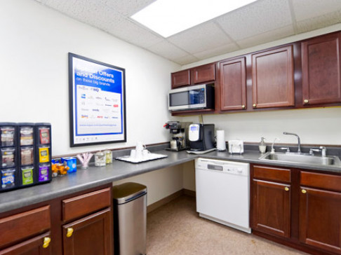 Office: Ohio, Toledo - Arrowhead Park of, 1690 Woodlands Drive, Maumee, OH 43537