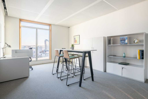 Office: 28-34 rue Ch&acirc;teau des Rentiers, Paris, 75013
