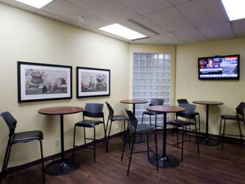 Office: Ontario, North Service Road, Burlington, L7L 6A3