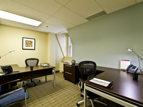 Office: Ontario, Fairmont Chateau Laurier, 1 Rideau Street, Ottawa, K1N 8S7