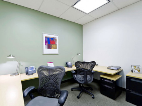 Office: Ontario, Davisville Centre, Commercial Building, Toronto, M4S 3E2