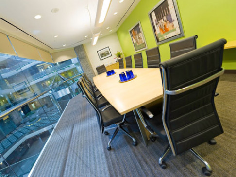Office: Ontario, Davisville Centre, Commercial Building, Toronto, M4S 3E2