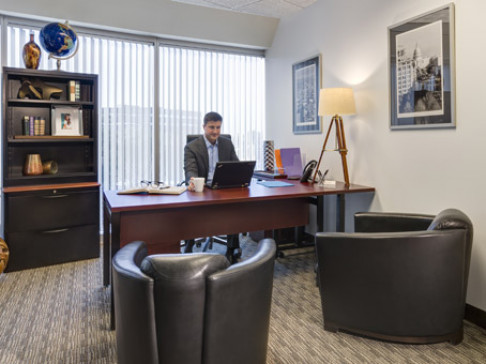 Office: Ontario, Yonge and Lawrence, 3080 Yonge Street, Toronto, M4N 3N1