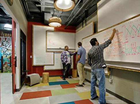 Office: Ontario, Keele Street, 9131 Keele Street, Vaughan, L4K 0G7