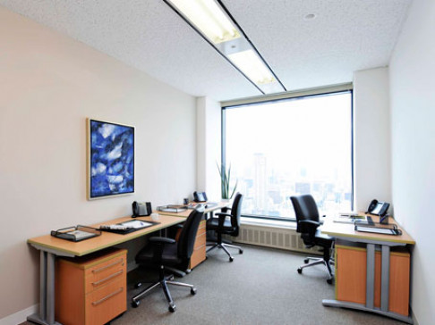 Office: Kokusai, 31/F Kokusai Building, Osaka, 541-0052