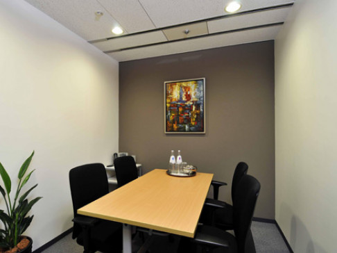 Office: Umeda, 20F Hankyu Grand Building, Osaka, 530-0017