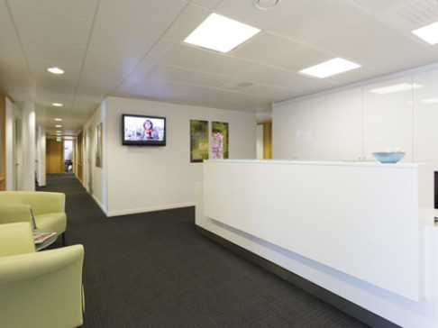 Office: Skoyen, Karenslyst all, Oslo, 278