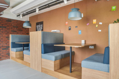 Office: 16 Av. de l'Europe, Ramonville, 31520