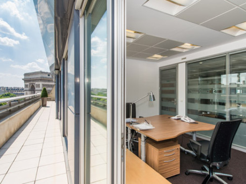 Office: Arc de Triomphe, 54/56 avenue Hoche, Paris, 75008