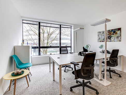 Office: Balard, 1 Boulevard Victor, Paris, 75015
