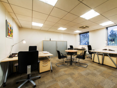 Office: Paris Boulogne Pont de S, 88 ter avenue G, Boulogne Billancourt, 92100