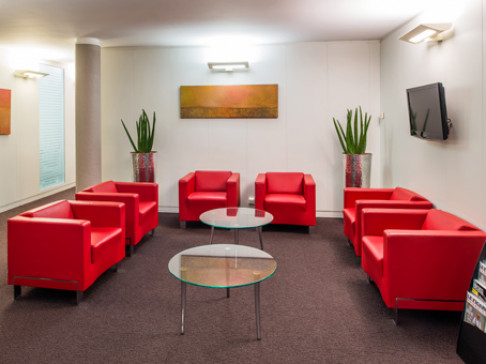 Office: Etoile, Rue Balzac, Paris, 75008