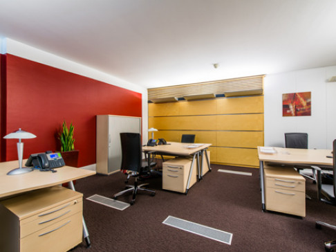 Office: Etoile, Rue Balzac, Paris, 75008