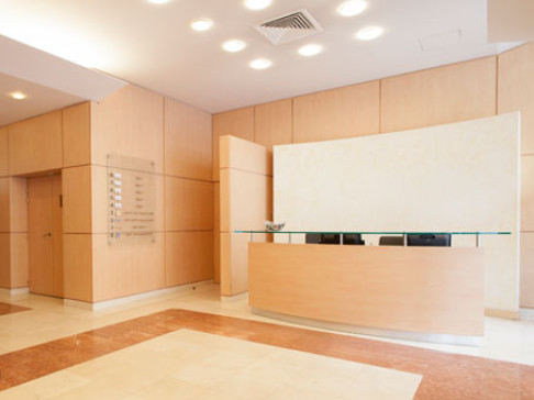 Office: Gare de Lyon, 37-39 Avenue Ledru Rollin, Paris, 75570