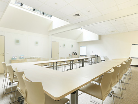 Office: Iena, rue de l'Amiral Hamelin, Paris, 75016