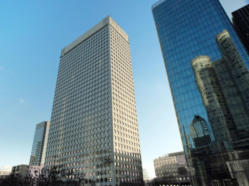 Office: Paris La D&eacute;fense Tour Ariane Centre, Place de la Pyramide, Paris, 92088