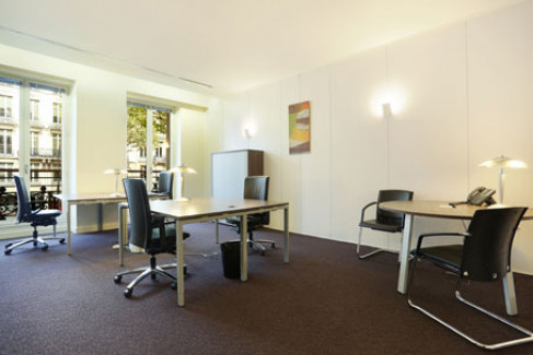Office: Madeleine, Boulevard Malesherbes, Paris, 75008