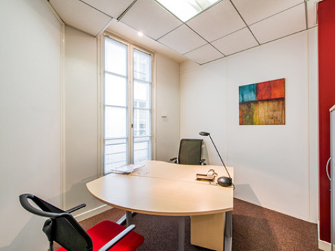 Office: Montparnasse, 140 bis, rue de Rennes, Paris, 75006